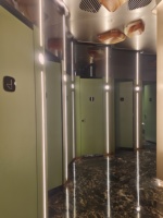 Cloisons de toilettes compactes chinoises modernes en HPL, design en panneaux alvéolaires - Écologiques, résistantes à l'eau, 12 cm d'épaisseur, pour usage hôtelier, installation rapide et facile
