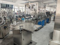 Nouvelle machine de remplissage automatique pneumatique de savon liquide avec moteur, pour détergent et lotion, remplisseuse et boucheuse de bouteilles