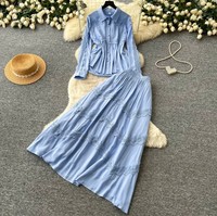 Ensemble deux pièces vintage pour femme : chemise à manches lanternes et jupe en dentelle, effet amincissant à la taille