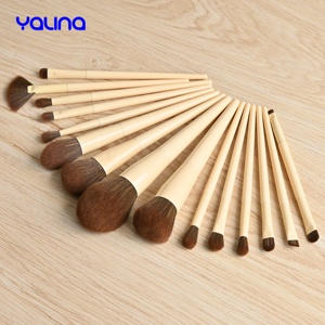 Ensemble de pinceaux de maquillage avec manche en bois <span class=keywords><strong>kaki</strong></span> de haute qualité 15 pièces Logo personnalisé Kit de fond de teint Kabuki de mélange professionnel - Product Image 5