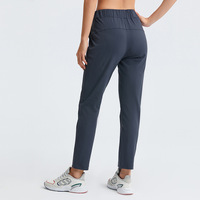 Xsunwing Logo personnalisé décontracté course taille haute pantalon sport pantalons de survêtement Gym femmes Yoga entraînement poche Joggers pantalon WDQ081