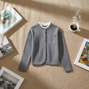 Cardigan in <span class=keywords><strong>Lana</strong></span> 100% Certificato GOTS per <span class=keywords><strong>Donna</strong></span>, Etichetta Privata e OEM Personalizzabile, con Fibbia Floreale e Bordo in Pizzo - Product Image 2