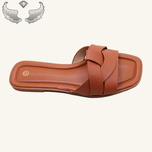 Sandalias y Chanclas de Verano para Mujer, Ligeras, Abiertas, Cómodas y a la Moda - Product Image 4