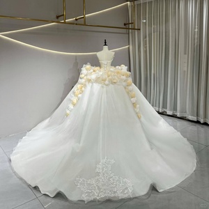 JFH32 Magnifique Robe de Mariée Femme Col Bateau Empire Corset Fleurs 3D Bouffantes Traîne Chapelle Robe de Bal Moderne en Dentelle Pailletée - Product Image 2