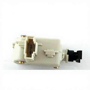 Motor Automotriz al por Mayor para Maletero y Compartimiento de Equipaje para Bora Polo - 3B5827061B - Product Image 4