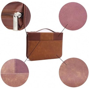 Muestra gratuita BSCI, funda para Biblia personalizada de poliéster PU marrón vintage con cremallera, tamaño grande para hombre y mujer - Product Image 4