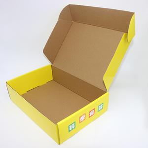 صناديق شحن من الورق المقوى الصلب المطبوع حسب الطلب ، مواد معاد تدويرها للشركات الصغيرة ، تغليف هدايا مستحضرات التجميل والملابس والشعر - Product Image 3