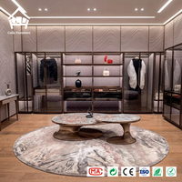 Ensemble de tables basses gigognes de luxe en marbre, plateau en pierre bordeaux, base dorée, mobilier sur mesure pour toute la maison, idéal pour villas et manoirs