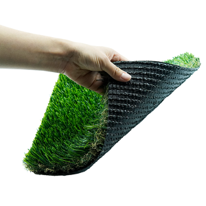 Gazon artificiel réaliste en plastique de 1,77 pouce pour jardin et aménagement paysager, haute densité 56 oz, forme en C, écologique et durable, pour chiens - Product Image 6