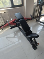 Machine d'entraînement inclinée pour les épaules à charge libre de qualité supérieure, structure ergonomique à levier, équipement de musculation des épaules pour salle de sport commerciale, directement de l'usine