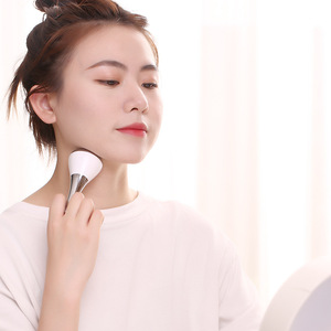FaSoLa Neck Massager USB Rechargeable Facial Beauty Device for Face Lifting and Firming - Product Image 2