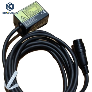 Lecteur de codes-barres laser numérique compact longue portée avec interface RS-232C pour système de tri logistique - Product Image 1