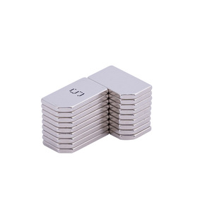 Fabricant de aimants carrés en gros, aimants puissants, feuilles magnétiques, attraction magnétique super forte - Product Image 5