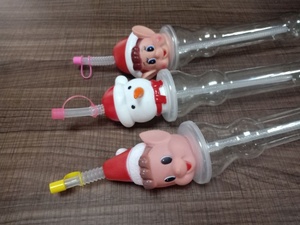 Gobelets en plastique avec paille pour fête de noël, Sports, à boire, avec tête de Saint-noël, 1 pièce - Product Image 6