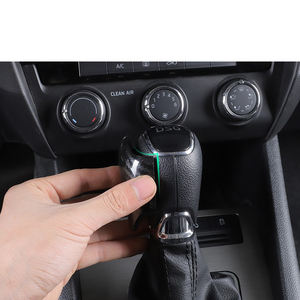 Copri Pomello del Cambio in Fibra di Carbonio per Skoda Octavia A7, Superb, <span class=keywords><strong>Kodiaq</strong></span>, Gt, Kamiq, Karoq, <span class=keywords><strong>Accessori</strong></span> Interni - Product Image 4