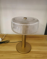Lampe de bureau LED carrée moderne AC E14 avec abat-jour en verre, lampe de table décorative à intensité variable pour chambre à coucher