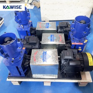 Machine à granulés d'aliments pour animaux pour la production d'aliments pour animaux d'élevage familial <span class=keywords><strong>avec</strong></span> moteur électrique et <span class=keywords><strong>corps</strong></span> compact - Product Image 4