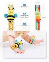 Hochet doux pour bébé, hochet de poignet pour tout-petit, chaussettes de jeu pour pieds, jouets en peluche de coton rembourrés pour nourrissons, hochet animal en peluche pour bébé