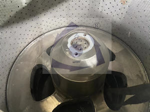 Máquina de Separação Centrífuga de Descarga Inferior Zhongyi com Controle PLC e Controle Remoto, Motor de Rolamento de Alta Performance - Product Image 5