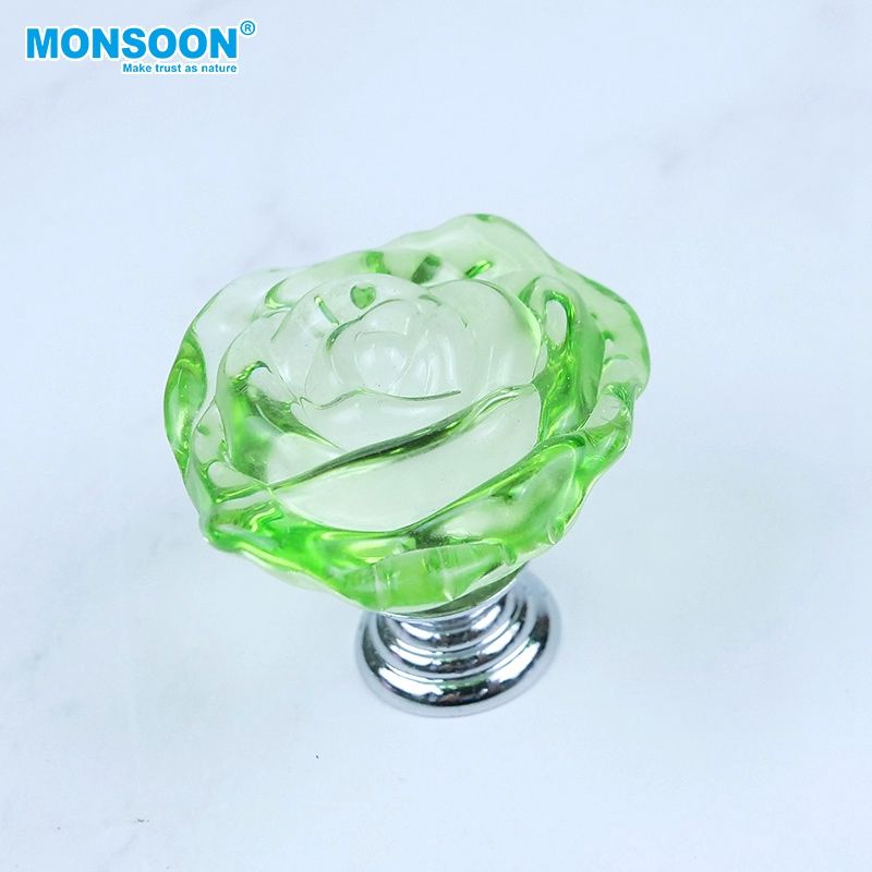 สีเขียว