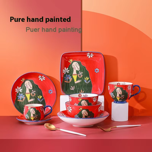 Factory in Stock 450ml Eco-Friendly Porcelain Queen and Christmas Snowman Hand-Painted Coffee Mug Ceramic - Product Image 4