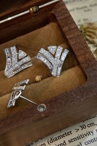 Pendientes de Oro Puro de 18k Xinfly con Diamantes Naturales de 0.68ct en Forma de Baguette, Redondos y en Forma de V - Product Image 2