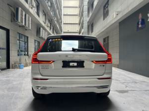 Volvos XC60 2024 B5 2.0T 48V Mild Hybrid AWD Inscription Luxury Edition Usados, Distancia entre Ejes de 2865 mm - Product Image 5