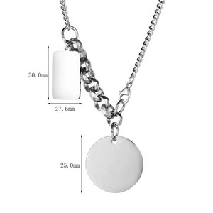 Collier en acier inoxydable en gros avec pendentif rectangulaire, finition polie, logo personnalisé, collier avec pendentif rond - Product Image 3