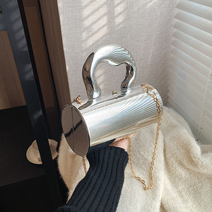 Nuevo Bolso de Acrílico Color Caramelo a la Moda, Bolso de Maquillaje con Cadena y Correa Cruzada - Product Image 3