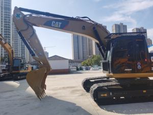 Excavatrice sur chenilles d'occasion Cat 323D2L, fabrication japonaise, 20 tonnes, équipement de construction avec système hydraulique, pompe Caterpillar - Product Image 2