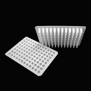 Plaque PCR médicale Yongyue 96 puits 100L sans bavure, fond plat transparent, puits carrés pour usage en laboratoire - Product Image 4