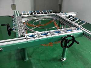 Camilla de tensión de malla de pantalla automática Máquina de estiramiento de pantalla eficiente de condición nueva y usada - Product Image 3