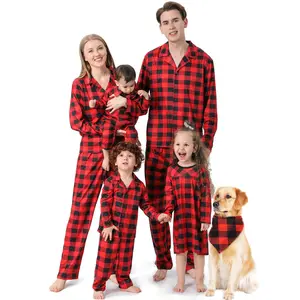 Оптовая продажа, рождественские Семейные пижамы, длинные праздничные пижамные комплекты в клетку с лацканами и пуговицами
