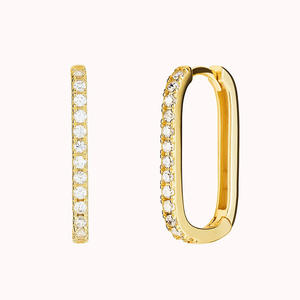 Pendientes Huggie de Oro de 18K con Engaste de Diamantes Redondos, Estilo Minimalista para Uso Diario, Joyería para Mujer - Product Image 4