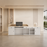 Comptoir d'accueil au design minimaliste moderne, adapté aux magasins de détail et aux studios, avec services de conception personnalisés