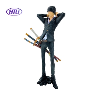 XM animazione una versione teatrale a pezzi del leone d'oro in nero Sanji tre coltelli flusso Bandana Solon Action Figure - Product Image 5