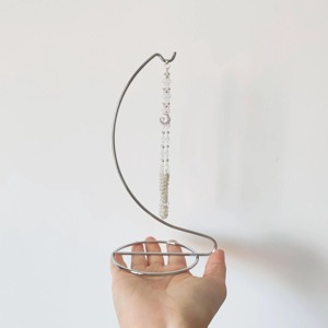 Metal <b>Crystal</b> Ball <b>Stand</b> Hanging Sphere Holder for Healing <b>Crystal</b> Glass Ball Display Rack Moon Shape Decorative Base for Medita - Product Image 2