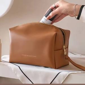 THK0348 Hot PU Makeup <b>Bag</b> Organizer Ladies Travelling Portable Cosmetic <b>Wash</b> <b>Bag</b> <b>Travel</b> Accessories - Product Image 5
