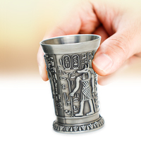 Vente en gros de pharaon égyptien rétro créatif design10cl petit verre à liqueur de forme ovale gravé unique avec vitrines