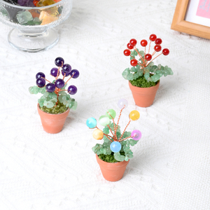 Vente en gros de perles de cristal d'améthyste naturelles pour la guérison, mini-arbre en pot d'argile rouge pour la décoration - Product Image 6