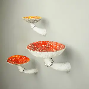 Mushroom Hanging Shelf Resin Wall Floating Shelf Mushroom Shape Home Decor Ornaments For Wall Hanging Shelves