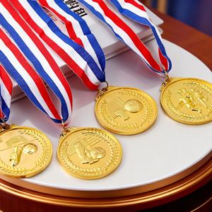 Médaille de sport en métal de football/soccer, design personnalisé, haute qualité, antique, en laiton, émail 3D souple, pour souvenir - Product Image 3