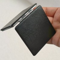 Miroirs cosmétiques portables pliables Winway à texture peau de serpent, personnalisables avec logo, pour maquillage de poche – Vente en gros