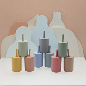 Tasse de paille pour bébé en silicone de qualité alimentaire, récipient d'entraînement anti-éclaboussures pour bébés et tout-petits - Product Image 3