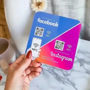 <span class=keywords><strong>ป้าย</strong></span>อะคริลิคบัตรสมาชิกพร้อม RFID NFC แตะ & <span class=keywords><strong>สแกน</strong></span>แผ่นรหัส <span class=keywords><strong>QR</strong></span> แสดง13.56MHz สำหรับโซเชียลมีเดียรีวิว Google - Product Image 4