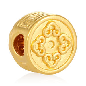 Version unie du bracelet rond rotatif en forme de taureau en or pur 24 carats perlé - Product Image 2