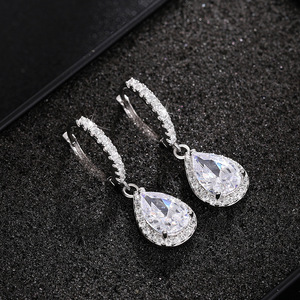 Eleganti Orecchini Pendenti Geometrici a Goccia per Donne, Accessori per Orecchie Semplici per Uso Quotidiano - Product Image 3