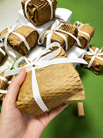 Rouleau d'emballage antichoc en papier kraft alvéolé extensible et recyclable pour cadeaux, bouteilles, autocollants - Écologique