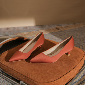 Chaussures à talons hauts pour femmes, taille petite, <span class=keywords><strong>bout</strong></span> <span class=keywords><strong>pointu</strong></span>, <span class=keywords><strong>talon</strong></span> moyen, escarpins sexy, faux escarpins de soirée de mariage - Product Image 2