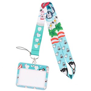 18 stili <span class=keywords><strong>Cos</strong></span> Anime portachiavi per telefono cinturino a forma di cuore in plastica porta carta d'identità con chiusura a moschettone stampa digitale cordino lungo in poliestere - Product Image 2